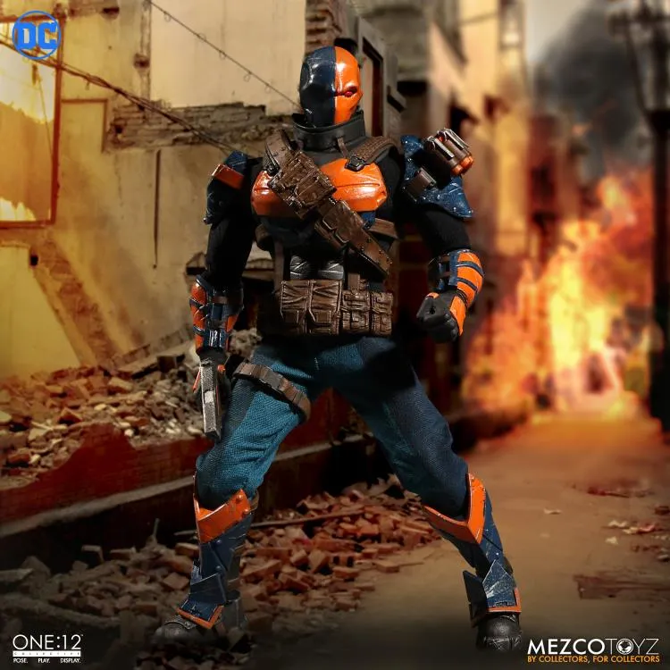 Mezco Toyz ONE:12 Collective: Deathstroke Action Figure